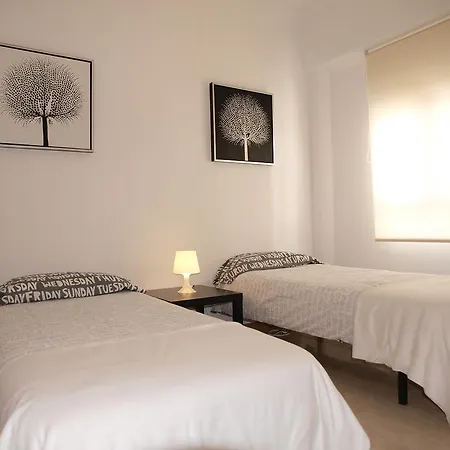 Martin El Humano - Flat Apartment