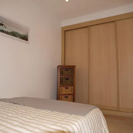 Martin El Humano - Flat Apartment *